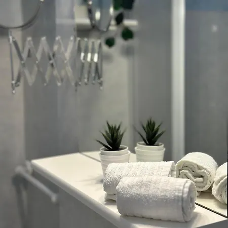 Apartment Attico31 *